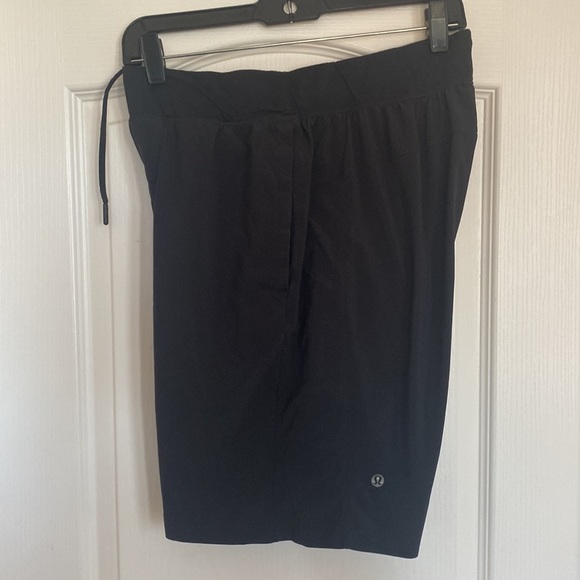 Lululemon T.H.E. Short *Luxtreme Liner 9" - Picture 5 of 9